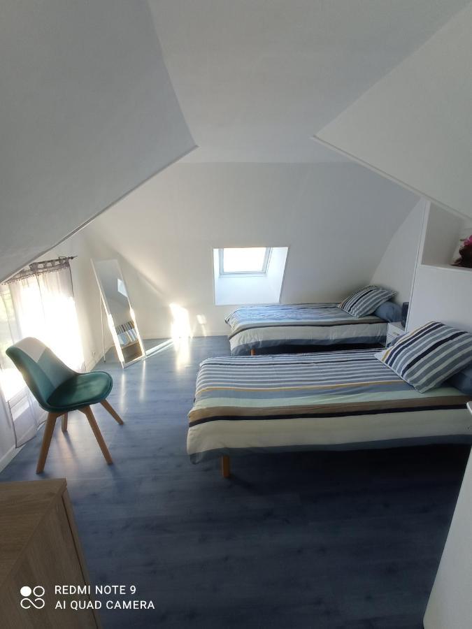 Gite La Hulotte Saint-Laurent-sur-Mer Exterior photo